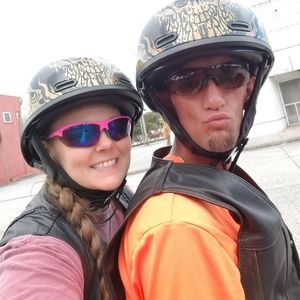 Meet your Posher, April